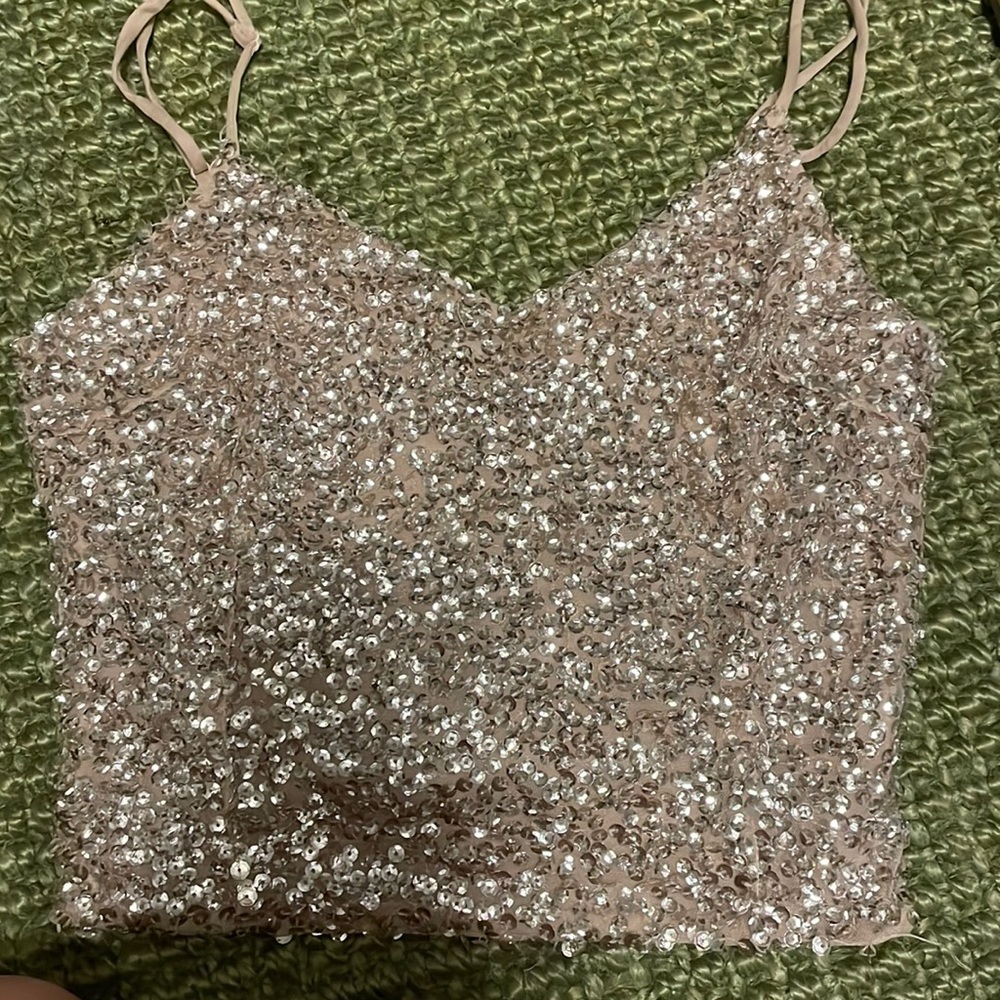 Sparky pink crop top!!